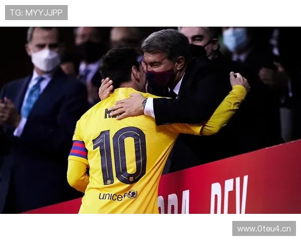 拉波尔塔颁五十年金徽章致敬